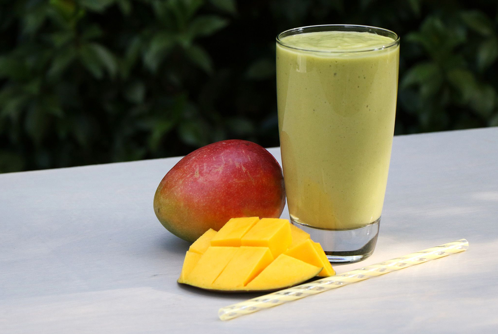 Creamy Mango Avocado Smoothie